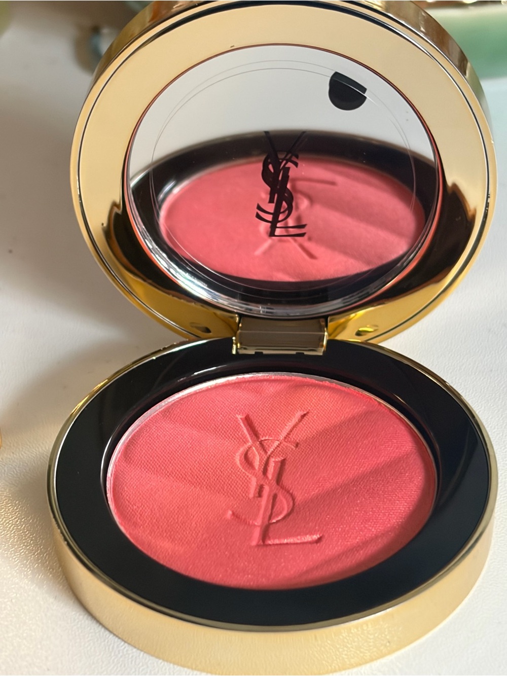 YSL Make Me Blush 24H Buildable Powder in 93 Restless Rose - Picture 2 of 5